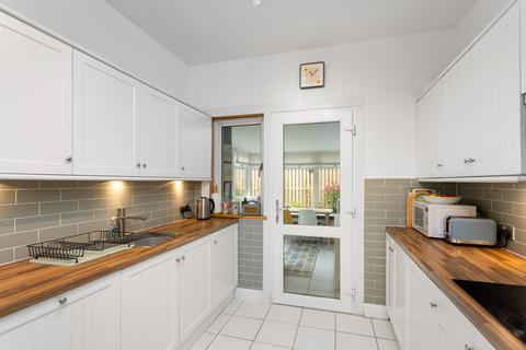 2 bedroom flat for sale, 25 South Laverockbank Avenue, Trinity, Edinburgh, EH5 3DS