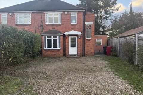 3 bedroom semi-detached house to rent, Woodcote Way, Reading RG4