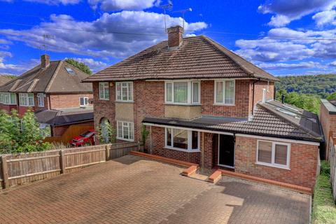 4 bedroom semi-detached house to rent, Terryfield Road, Buckinghamshire HP13