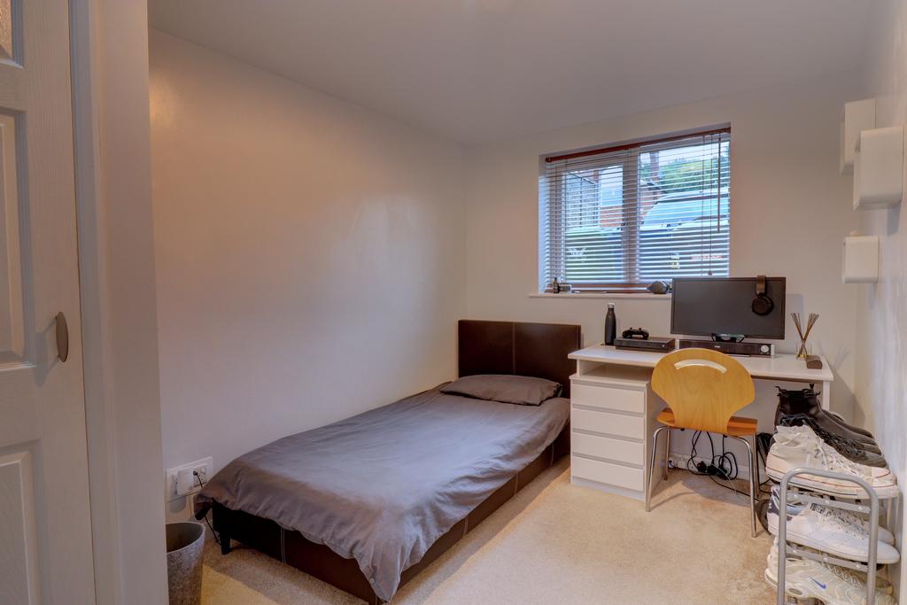 9.bedroom4.jpg