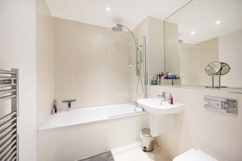 1 bedroom flat to rent, Ben Jonson Road, E1, Stepney, London, E1