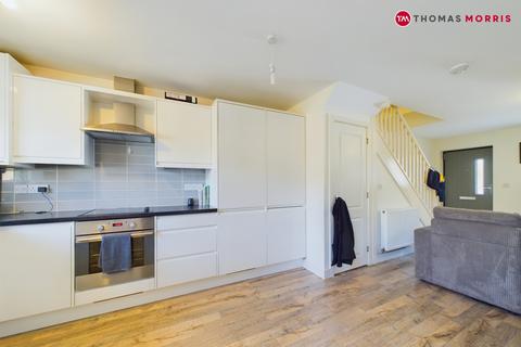 2 bedroom terraced house to rent, Church Street, St. Neots PE19