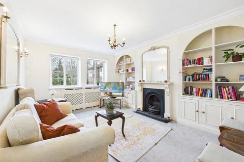 2 bedroom apartment to rent, Gloucester Court, Richmond