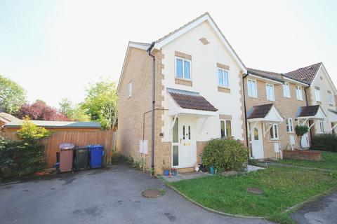 3 bedroom end of terrace house for sale, Henderson Close, Haverhill CB9