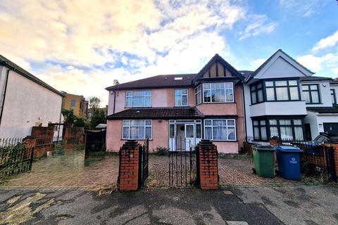 undefined, Kenton Park Close, Harrow