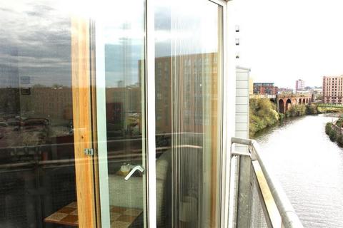 1 bedroom apartment to rent, Vie Building, Water Street, Manchester M3 4JA