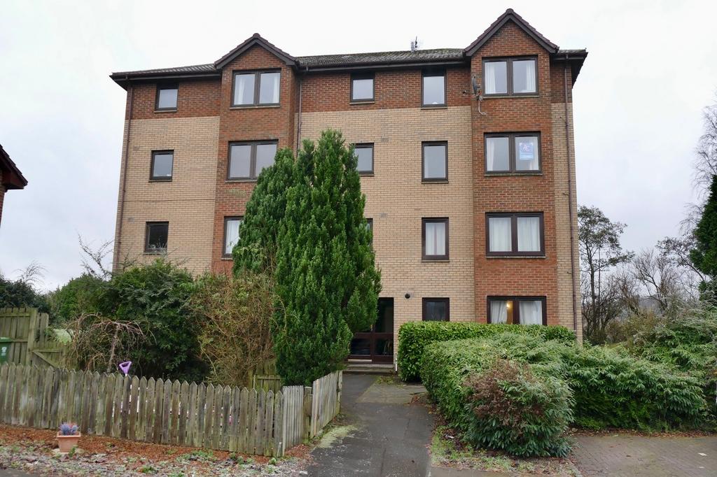 2 Bed Unfurnished Flat