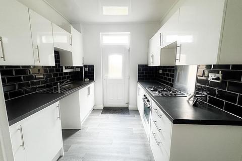 3 bedroom semi-detached house for sale, West Farm Road, Newcastle Upon Tyne