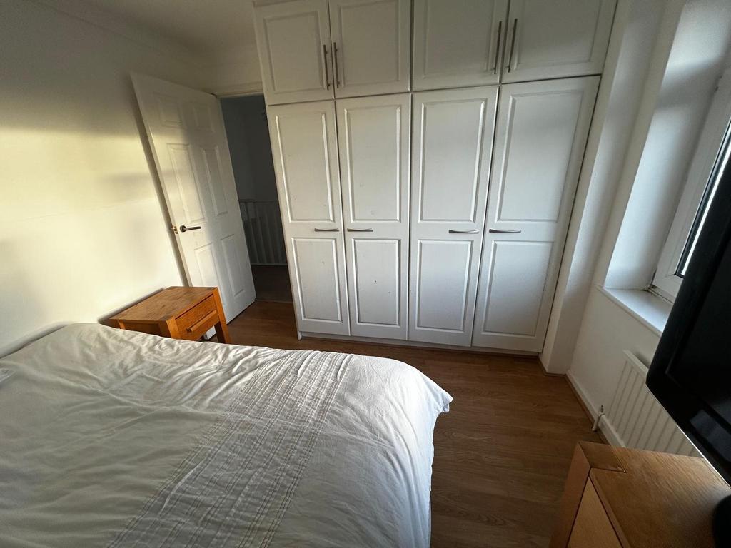 Bedroom 2a