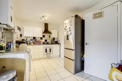 undefined, Iona Gardens, Bestwood NG5