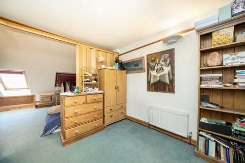 undefined, Briarwood Road, London SW4