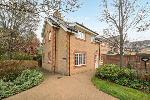 Gatchell Oaks, Trull