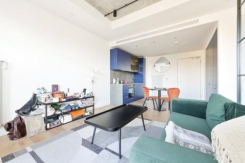 Studio for sale, Goodluck Hope Walk, London, E14