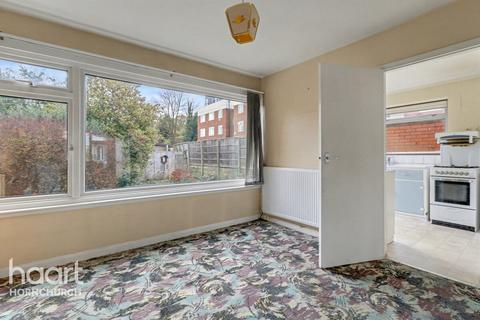 undefined, Falkirk Close, Hornchurch
