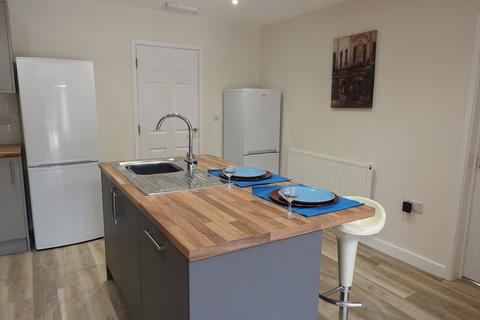 6 bedroom house to rent, Roycroft Road, Filton, Bristol, Gloucestershire, BS34