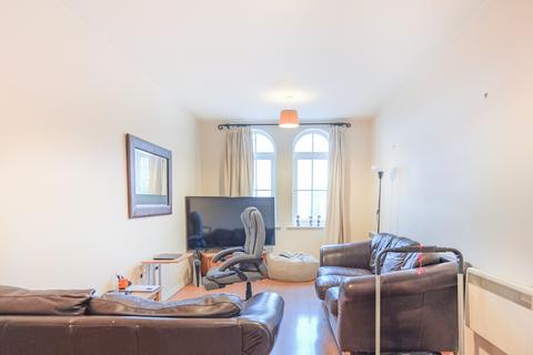 2 bedroom flat for sale, Woodholme Court, Liverpool L25