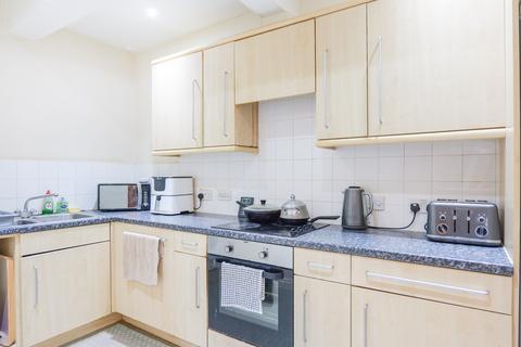 2 bedroom flat for sale, Woodholme Court, Liverpool L25