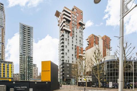 Mastmaker Road, London E14