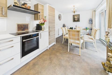 4 bedroom detached house for sale, Morcom drive, Aylestone, Leicester