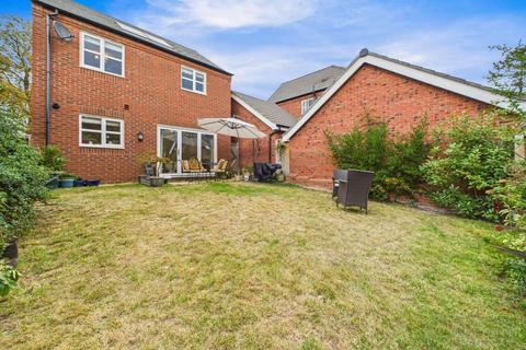 4 bedroom detached house for sale, Morcom drive, Aylestone, Leicester