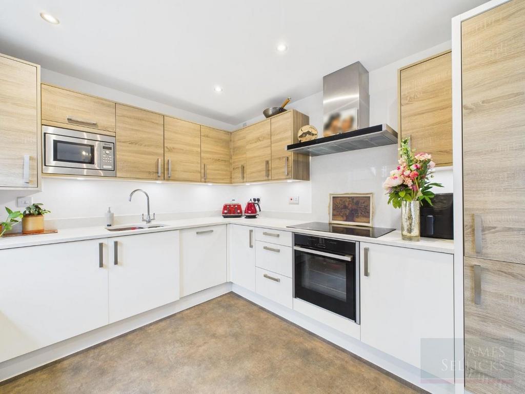 Living/Dining Kitchen