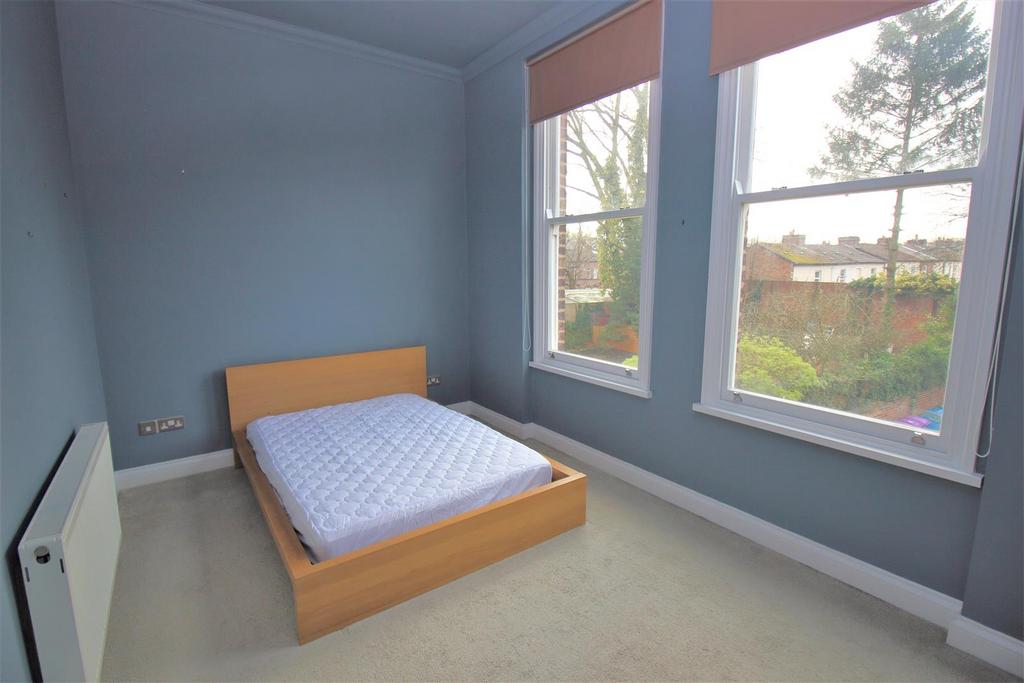 Bedroom 1.3.JPG
