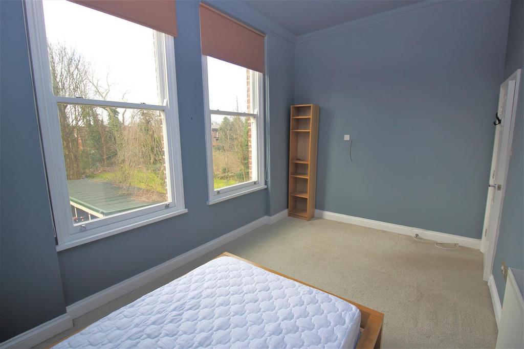 Bedroom 1.2.JPG