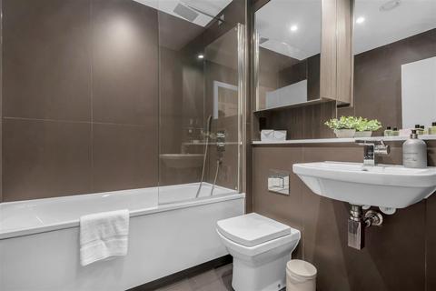 undefined, Balfour Road, Hounslow TW3