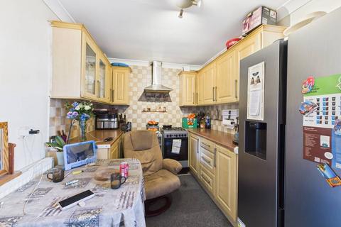 undefined, Chelmsford Close, Hull, HU9 5DR