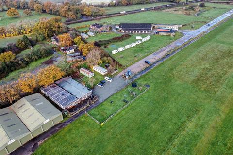 undefined, Long Chimneys Farm and Airfield, Darley Moor