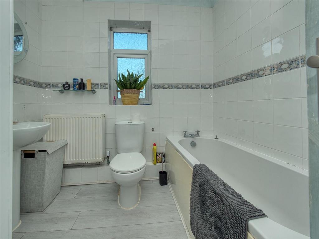 P1178620 hdr.jpg
