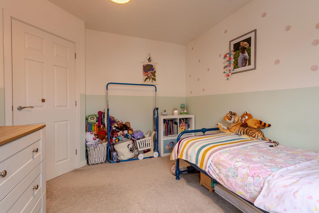 Bed 3 (2)