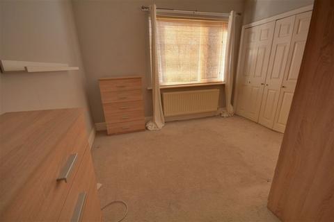 2 bedroom terraced house to rent, Granville Street, Castleford, WF10