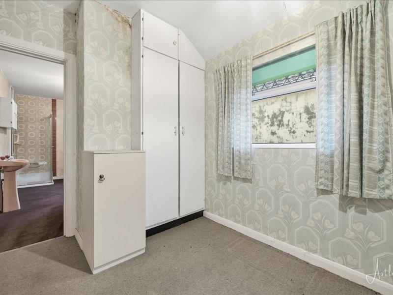 Dressing room