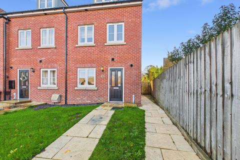 3 bedroom terraced house for sale, 23 Headland Rise, Malton, YO17 7PR