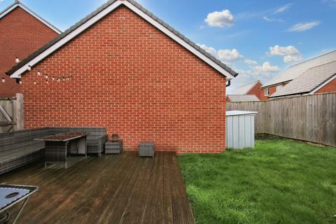 3 bedroom semi-detached house for sale, Arnfield Drive, Derby DE65