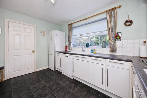 4 bedroom detached house for sale, Roman Way, Ashford, TN23 3
