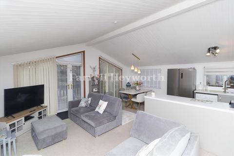 2 bedroom property for sale, Borwick Lane, Carnforth LA6