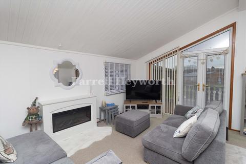 2 bedroom property for sale, Borwick Lane, Carnforth LA6