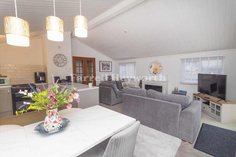 2 bedroom property for sale, Borwick Lane, Carnforth LA6