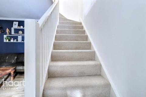 undefined, Pembroke Road, London