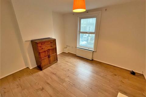undefined, Luton Road, Chatham, ME4