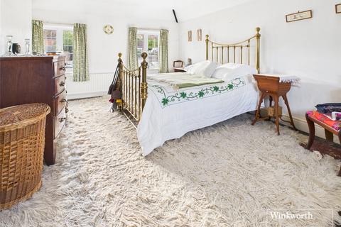 undefined, Bath Road, Speen, Newbury, Berkshire, RG14