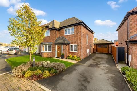 4 bedroom detached house for sale, Church View Close, Widnes WA8