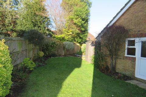 undefined, Vitre Gardens, Lymington