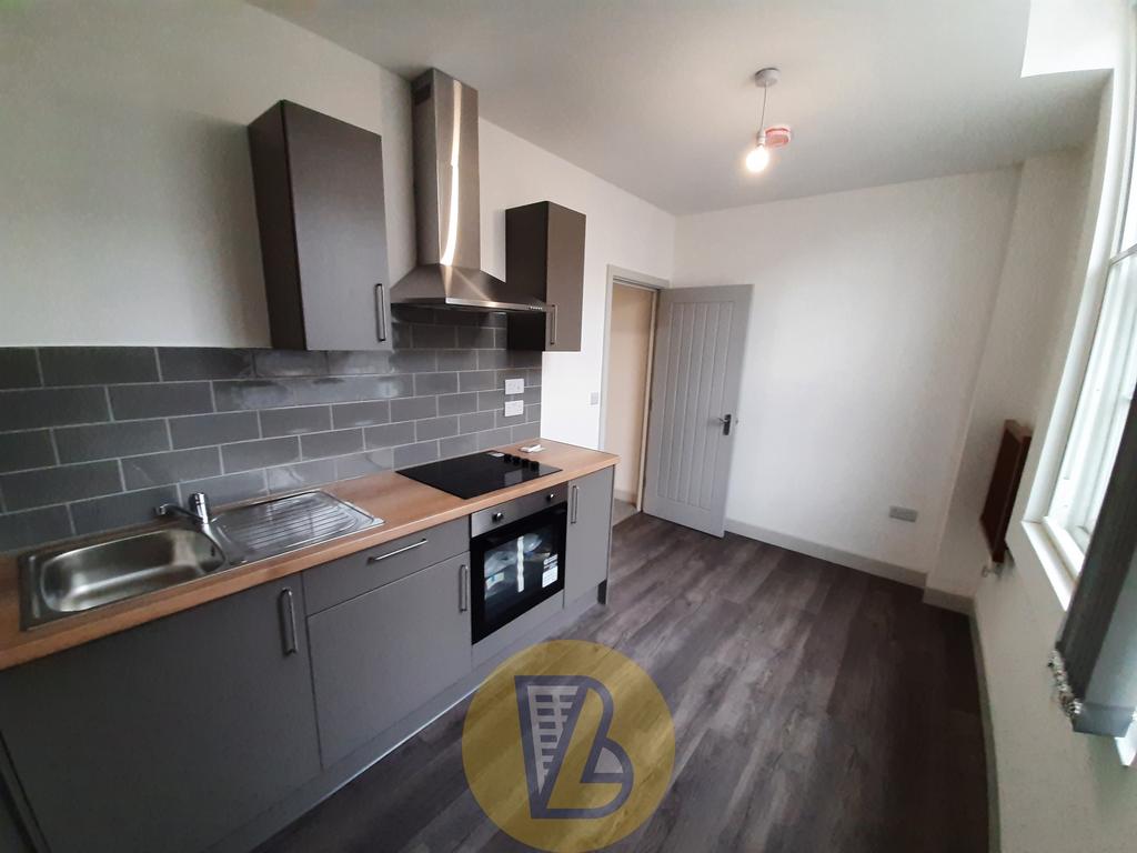 Flat 1 (6)