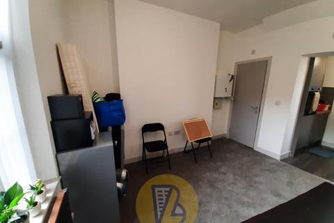 undefined, Flat 5, 24 Lichfield Street, Wolverhampton, WV14 0AG
