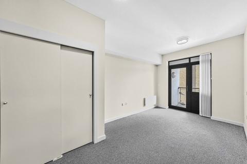 2 bedroom apartment for sale, Cornell Square, Battersea, SW8