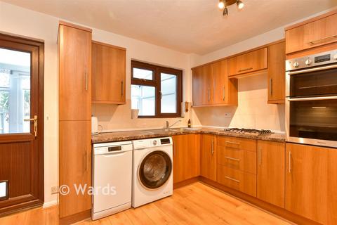 2 bedroom end of terrace house for sale, Farley Road, Gravesend DA12