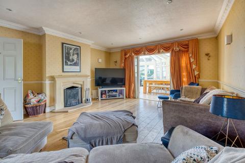 5 bedroom detached house for sale, Long Meadow, St Clement